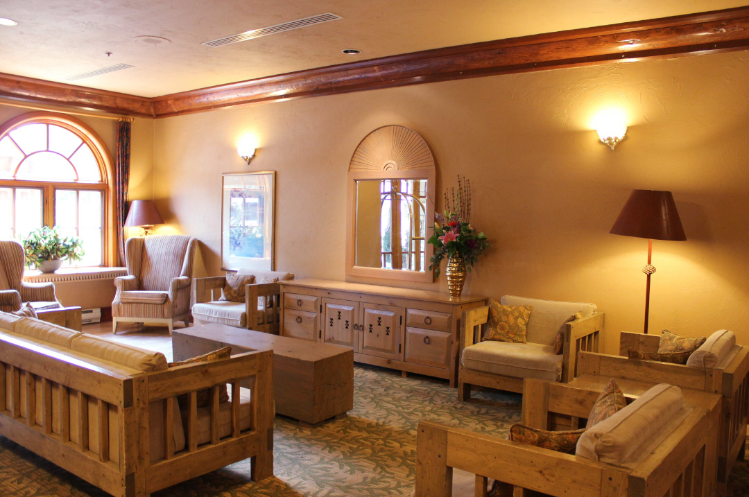 Caribou Lodge Lobby