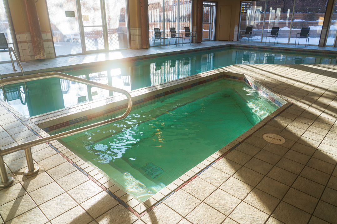 Rocky Mountain Resort Indoor Pool