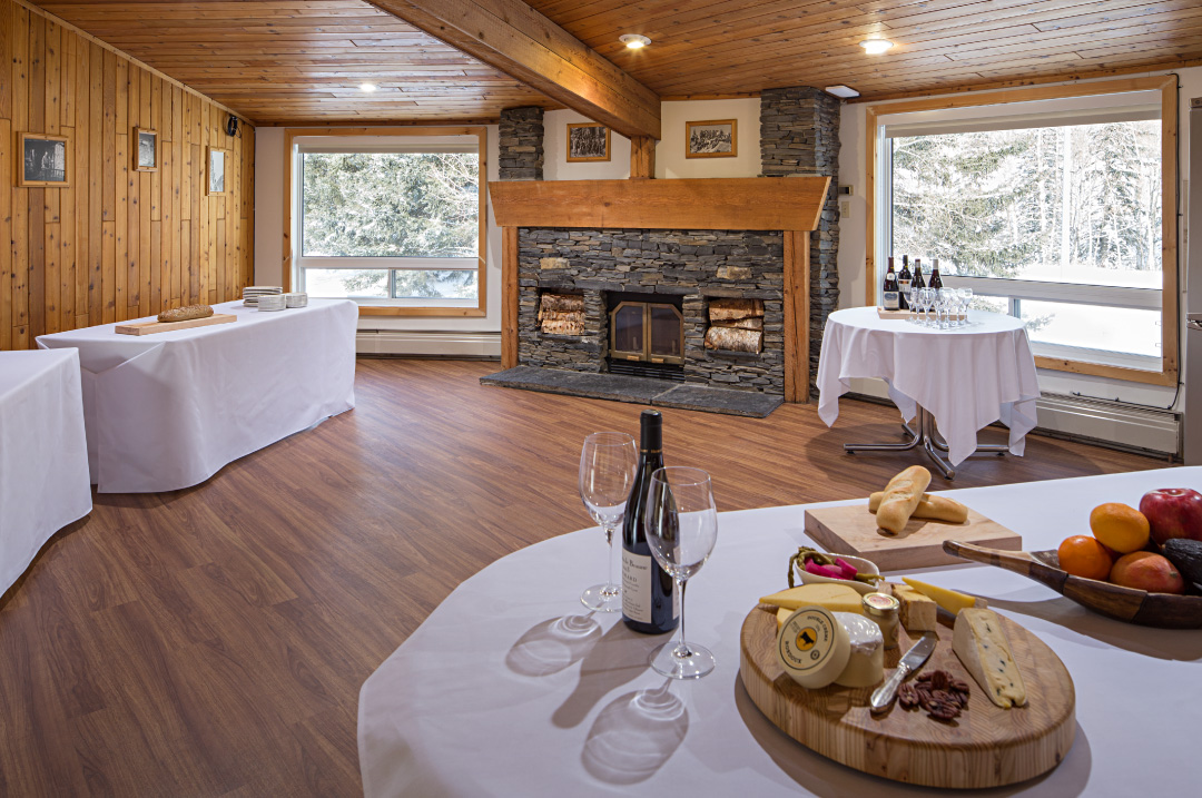 Rocky Mountain Ski Lodge Meeting Room Rocky Mountain Ski Lodge Meeting Room
