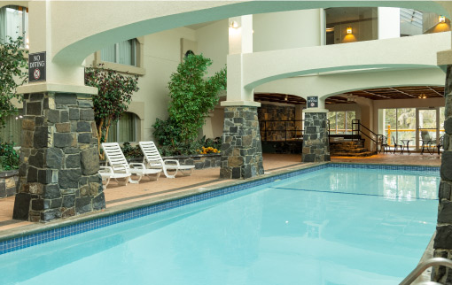Rundlestone Lodge Pool