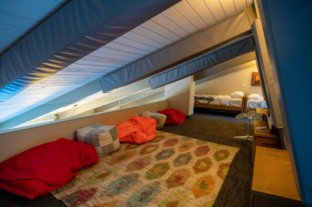 Tunnel Mountain Resort Loft Tunnel Mountain Resort Loft