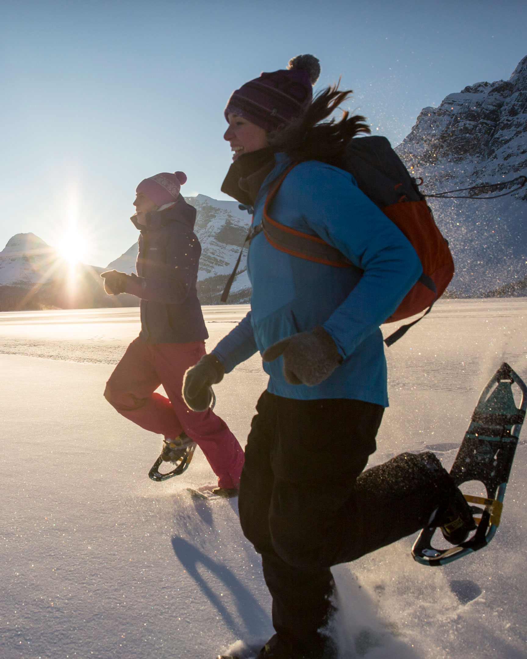 Winter_Snowshoeing_Bow_Lake_2016_Noel_Hendrickson_WEB Ptarmigan Mountain View King Suite